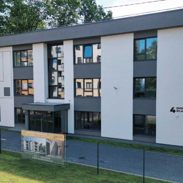 Dignājas iela 4, Rīga