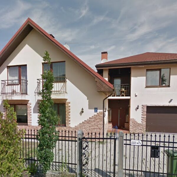 Kurpnieku iela 7, Mārupe