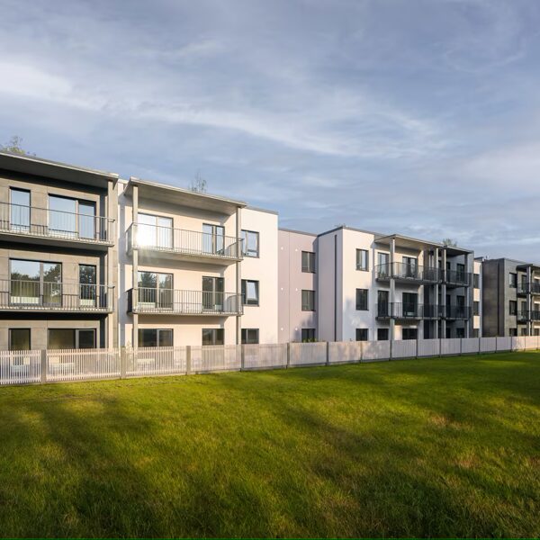 Skrīnes iela 2, 4, Rīga, projekts "Iris"