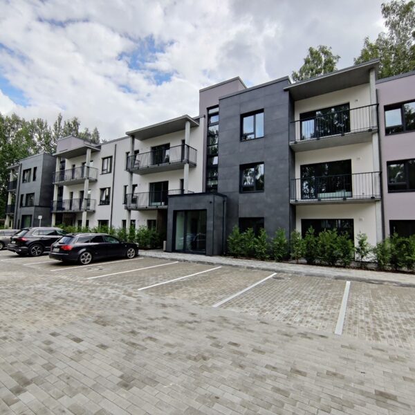 Skrīnes iela 8, Rīga, projekts "Magnolijas"