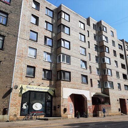 Miera iela 82 k1, Rīga