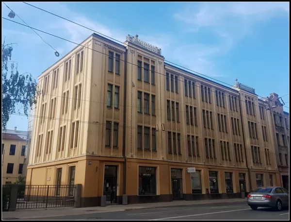 Brīvības iela 139, Rīga