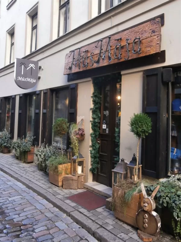 Kalēju iela 7, Rīga