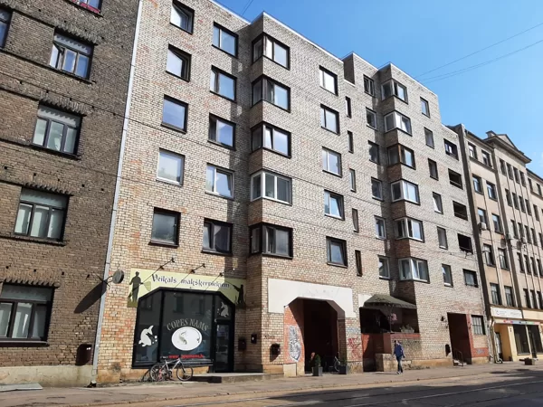 Miera iela 82 k1, Rīga