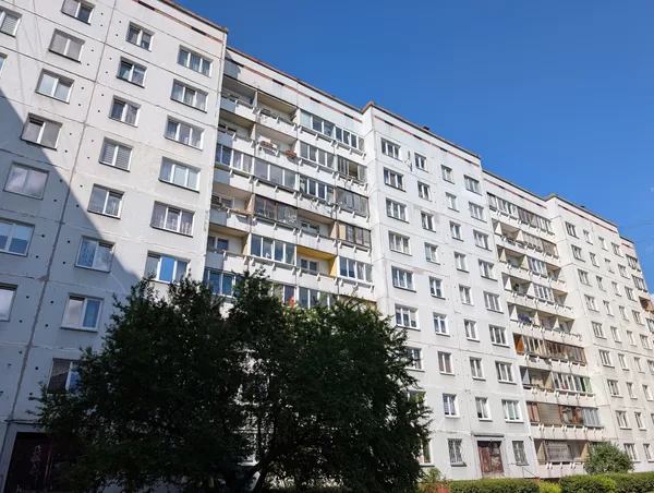 Zemes iela 7, Rīga